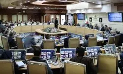 پزشکیان: با اتکا به نخبگان و مدیران با انگیزه می‌توان تحول نظام سلامت را محقق کرد