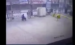 فیلم از لحظه انفجار در مقر نظامی پیشاور پاکستان