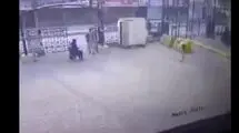 فیلم از لحظه انفجار در مقر نظامی پیشاور پاکستان