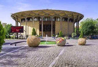 بلیت نمایش‌های تئاتر شهر با 70درصد تخفیف ارائه می‌شود