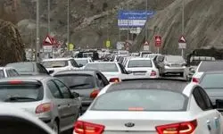 جاده چالوس و آزادراه پردیس یک‌طرفه شد