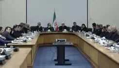تأکید عارف بر هماهنگی ملی برای تشییع هرچه باشکوه‌تر رهبر شهید