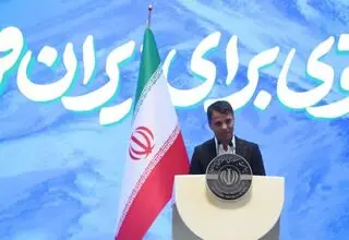 رنگرز: حمایت‌های فدراسیون کشتی ما را در پیشگاه مردم روسفید کرد