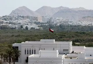 واکنش عمان به حملات به بندر «الدقم»
