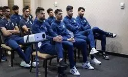 جلسه فنی امیر قلعه‌نویی برای بازیکنان تیم ملی فوتبال
