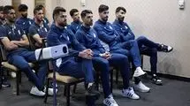 جلسه فنی امیر قلعه‌نویی برای بازیکنان تیم ملی فوتبال