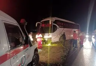 حادثه واژگونی مینی‌بوس در مسیر تکاب - شاهین‌دژ