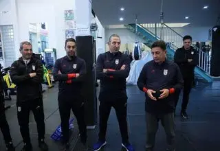 دو مربی خارجی بیخ گوش قلعه‌نویی