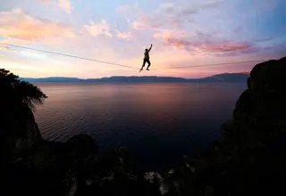 روایت آسمان و بند