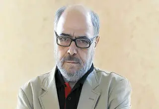اکبر زنجانپور: تئاتر آبنبات‌فروشی شده!/ در شورای سیاستگذاری تئاتر فجر نیستم