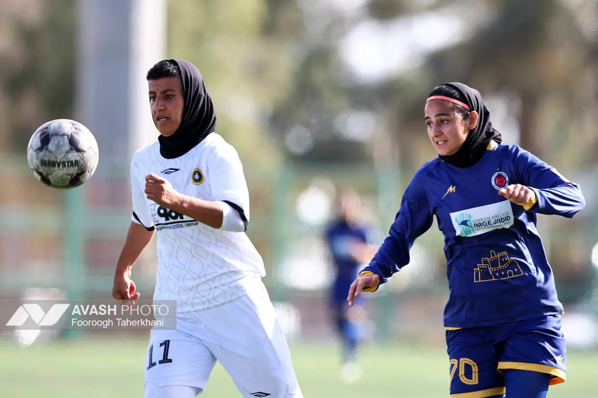 دیدار تیم های خاتون بم و سپاهان اصفهان
