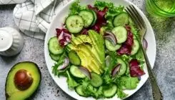 طرز تهیه 12 سالاد تابستانی که جای ناهار را هم می‌گیرند