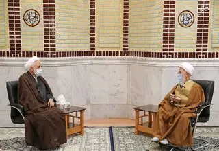 هشدار آیت‌الله جوادی آملی درباره بی‌تفاوت شدن جامعه نسبت به فراگیر‌شدن بداخلاقی در جامعه