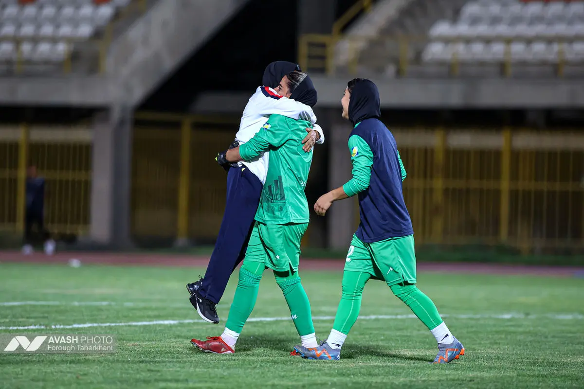لیگ برتر فوتبال زنان- ایستا البرز و پرسپولیس