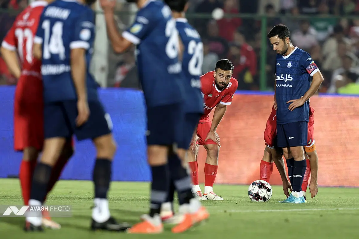 لیگ برتر فوتبال - پرسپولیس و گل‌گهر