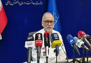 حضور اورژانس در مرزهای کشور برای ارائه خدمات به زائران/ فعالیت ۸۰۰ دستگاه آمبولانس