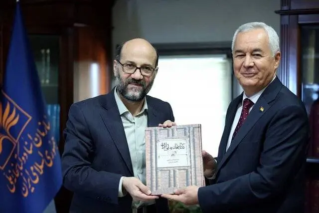 سازمان آرشیو و کتابخانه ملی تاجیکستان نیازمند همکاری با ایران است