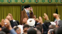 رهبر انقلاب: کمبودهای زیادی داریم اما کشور در حال پیشرفت است