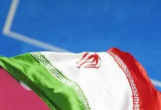 همخوانی سرود جمهوری اسلامی ایران در میدان آزادی + فیلم