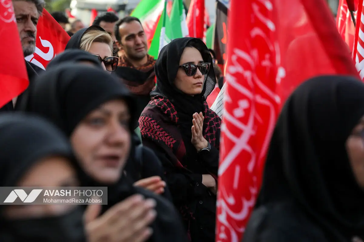 مراسم تشییع پیکر مطهر رهبر شهید انقلاب در تهران - ۲