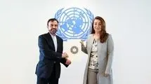 نجفی استوارنامه خود را به رئیس دفتر سازمان ملل متحد در وین تقدیم کرد
