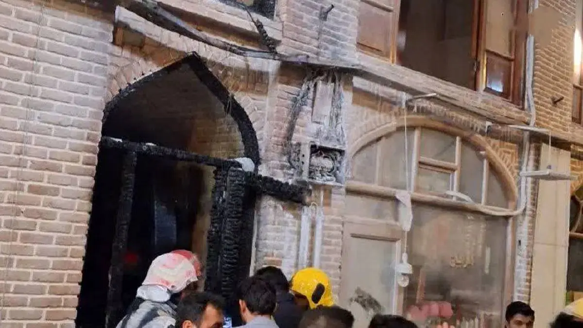 خاموش کردن سریع آتش‌سوزی در بازار تبریز با اقدام به‌موقع آتش‌نشانی