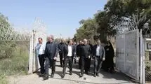 تعدادی از هواپیماهای مسافربری، آشیانه و سالن‌های مسافربری مورد اصابت قرار گرفتند اما فرودگاه تعطیل نشده است