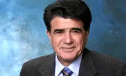 شجریان، پیرنیاکان و عندلیبی کنار دیوار برلین + عکس