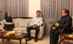 دیدار دبیرشورای اطلاع‌رسانی دولت با دو تن از اساتید روزنامه‌نگاری و روابط عمومی به مناسبت شب یلدا