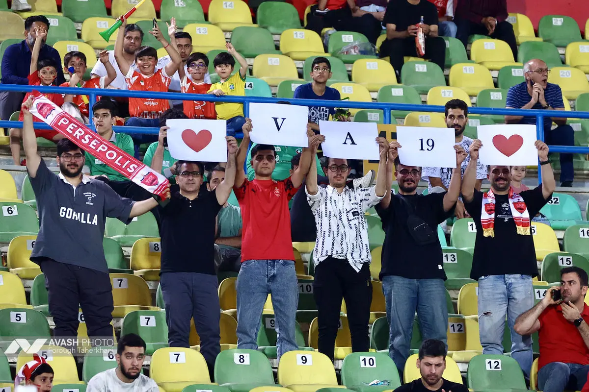 لیگ برتر فوتبال - پرسپولیس و فولاد