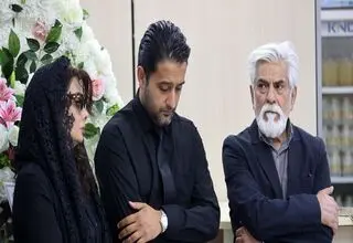 حضور گسترده بازیگران در مراسم ختم بهروز رضوی/ آقای مجری و شراره رخام هم آمدند/ فیلم