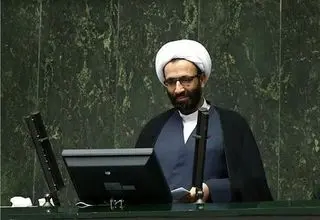 تذکر سلیمی به مجمع تشخیص مصلحت نظام: فقط می‌توانید بر مصوبه مجلس اصرار کند!
