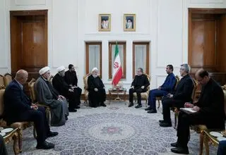 عراقچی با نایب رئیس مجلس شیعیان لبنان دیدار کرد