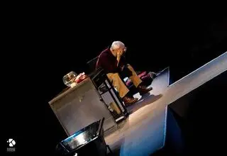 بازگشت نمایش «ماهی بلژیکی» به کارگردانی آروند دشت‌آرای به صحنه