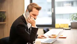 با کدام گوش بهتر است به موبایل جواب بدهیم؟