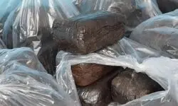 ۵۰ کیلوگرم تریاک در خمیر کشف و ۲ سوداگر مرگ دستگیر شدند