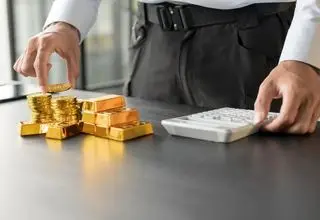 بازار طلا در التهاب شدیدی فرو رفت 