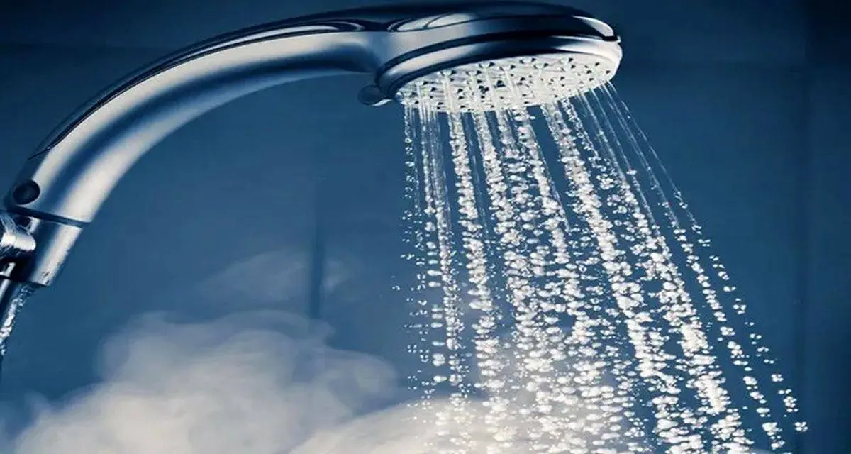 ادرار کردن زیر دوش خطرناک است؟