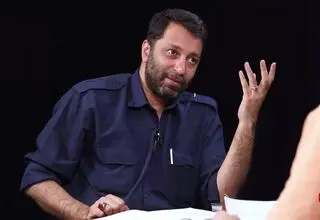 کارگردان «اسفند»: این شب‌ها مردم زیست انقلابی را با آزادی و همدلی معنا کرده‌اند