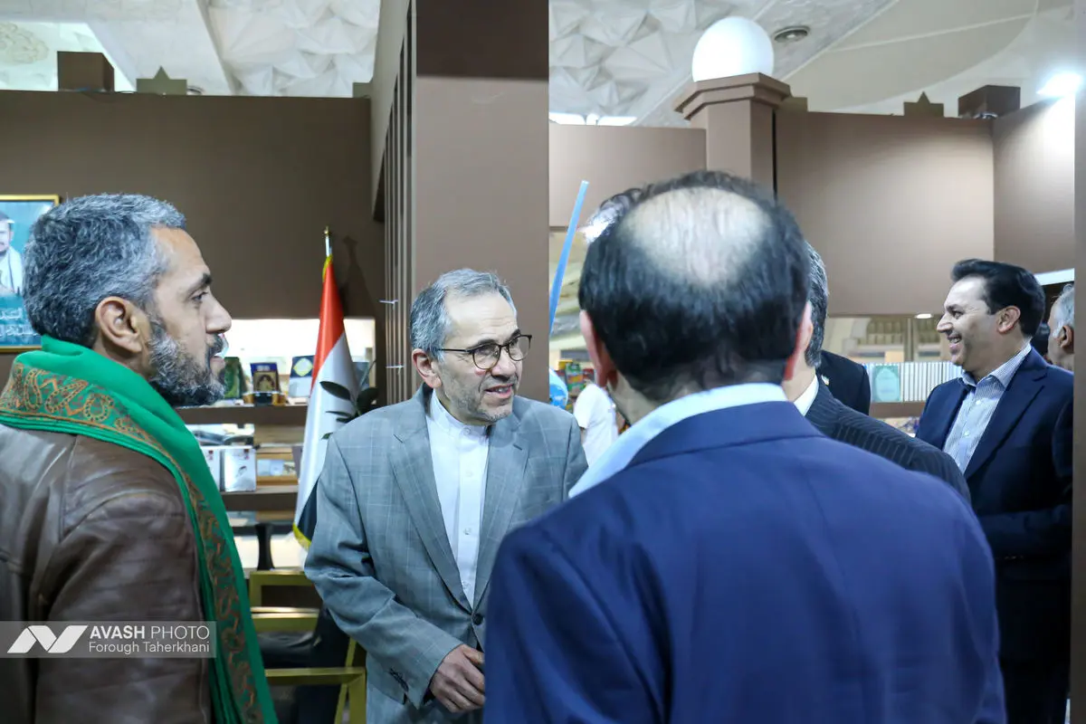 حضور مجید تخت روانچی در نمایشگاه بین المللی کتاب تهران