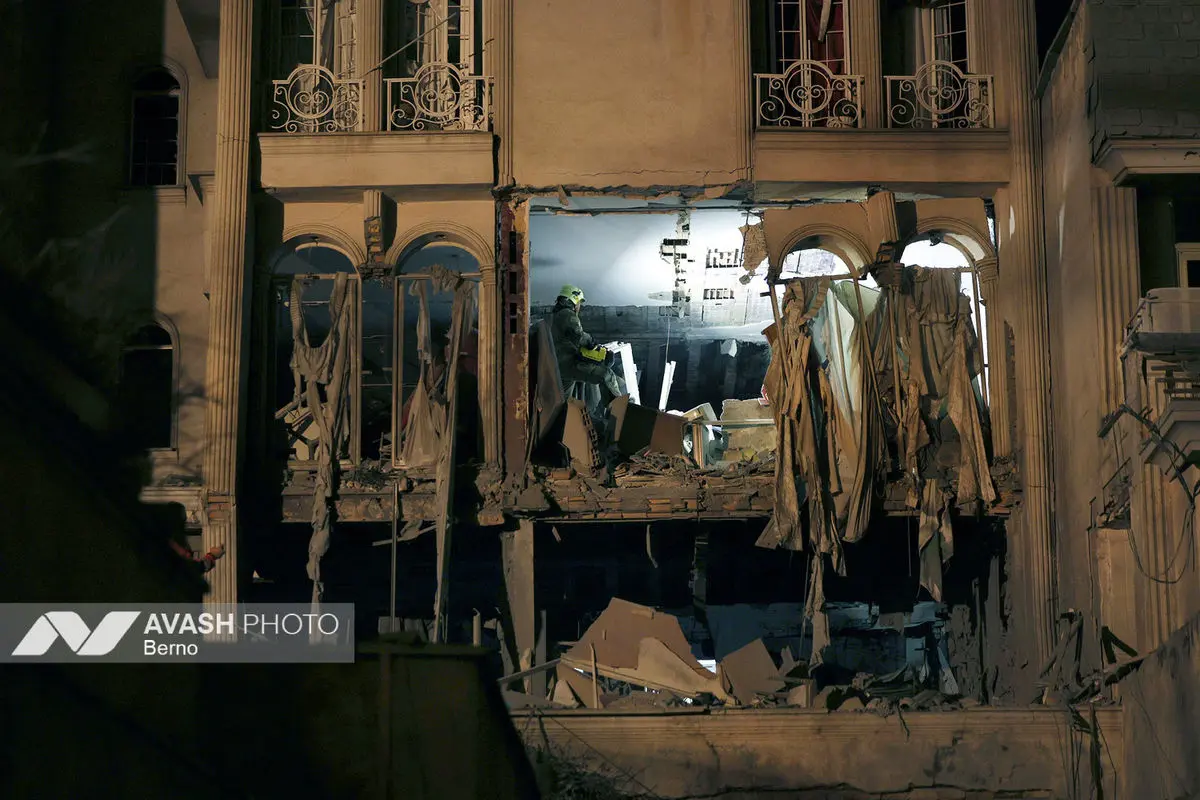 حملات شبانه آمریکایی - اسرائیلی به مناطق مسکونی تهرانAmerican-Israeli nighttime attacks on residential areas in Tehran