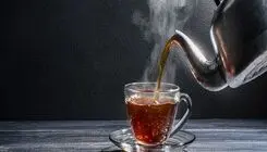 چای یا قهوه؟ انتخابی که می‌تواند بر خطر پوکی استخوان تأثیر بگذارد