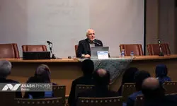 ظریف: از ستم بر کسی که جز خدا یاوری ندارد بپرهیز