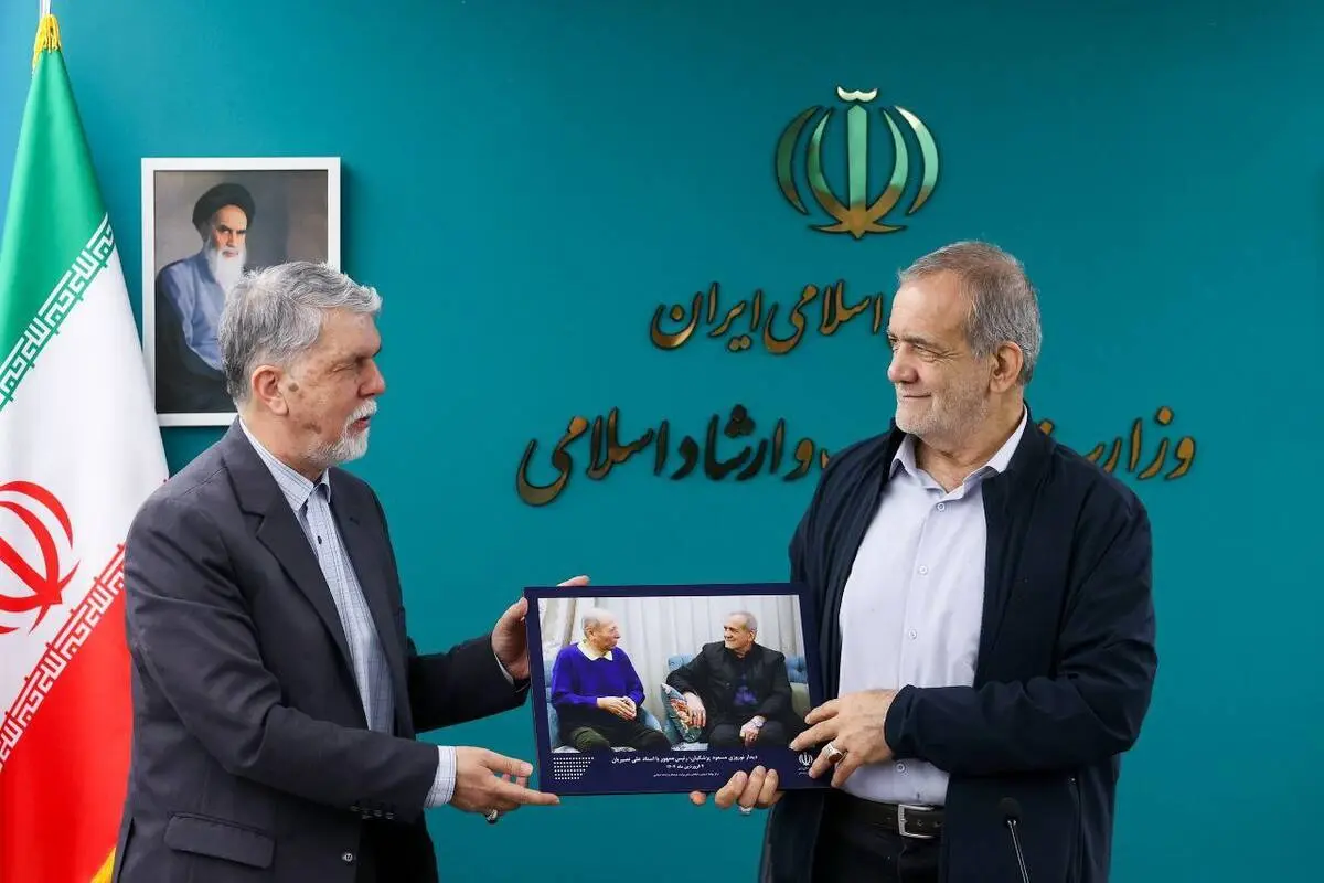 بازدید سرزده رئیس‌جمهور از وزارت فرهنگ و ارشاد اسلامی