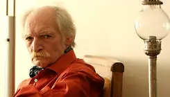 تقدیر از محمود دولت‌آبادی در جایزه مهرگان 