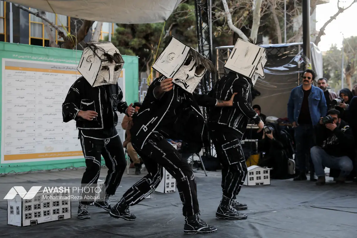 ششمین روز جشنواره تئاتر فجر