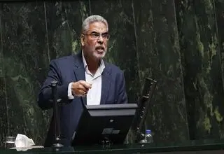 قیمت سکه در جنگ ۴ برابر و در ۶ سال اخیر ۶۰ برابر شده است 