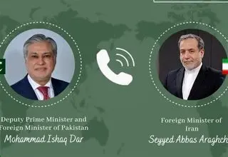 تماس تلفنی عراقچی با همتای پاکستانی