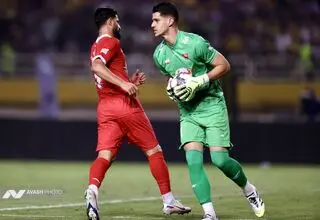 اقدام هواداران سپاهان گلر پرسپولیس را غافلگیر کرد!