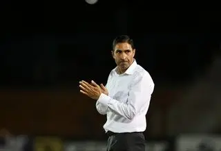 هاشمیان به دنبال حل مشکلات پرسپولیس